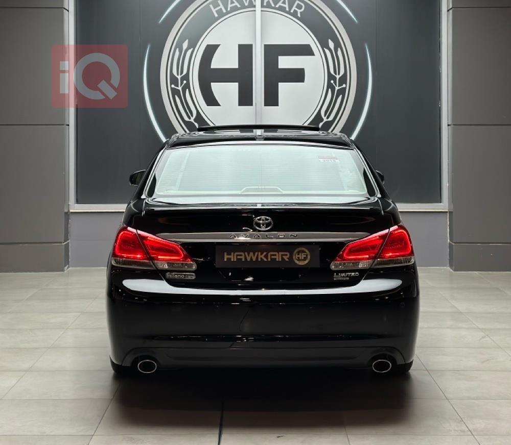 تويوتا أفالون